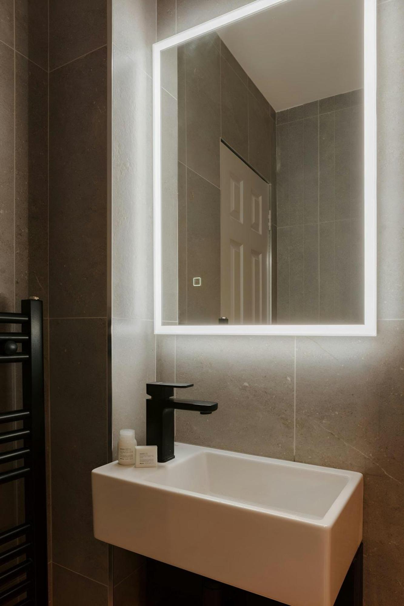 The Earl Hotel Leeson Street, Sonder By Marriott Bonvoy Dublin Eksteriør billede